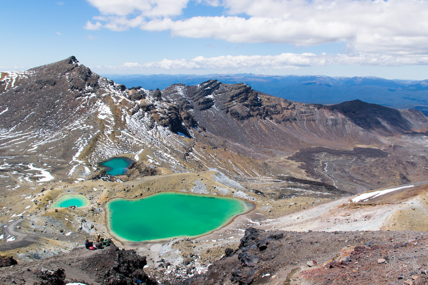 Les superbes Emerald Lakes aux couleurs irréelles