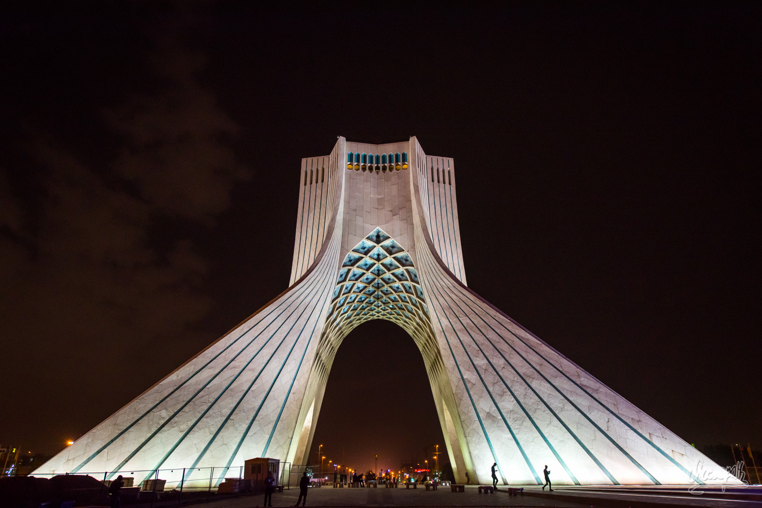 La tour Azadi, symbole de Téhéran et d'Iran