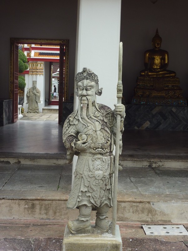 Un Vieux Gardien Du Wat Pho