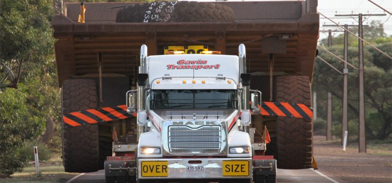 Transport "oversize" : Un Camion De La Mine (Photo : Gavin Transport)