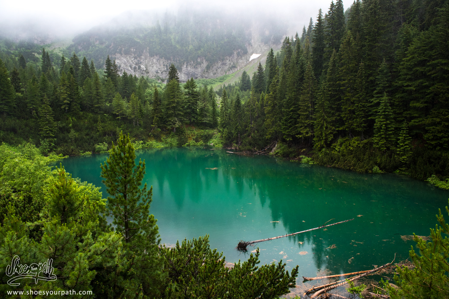 Lac Mahde. Entre Drelaj et Banibo Polje - Peaks of the Balkans