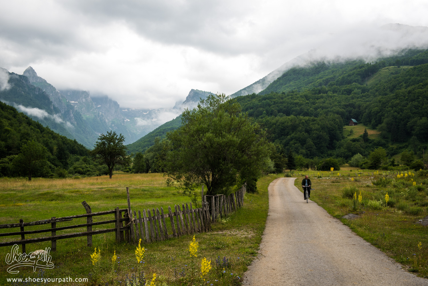 Sur la route entre Plav et la Grebaje Valley - Montenegro
