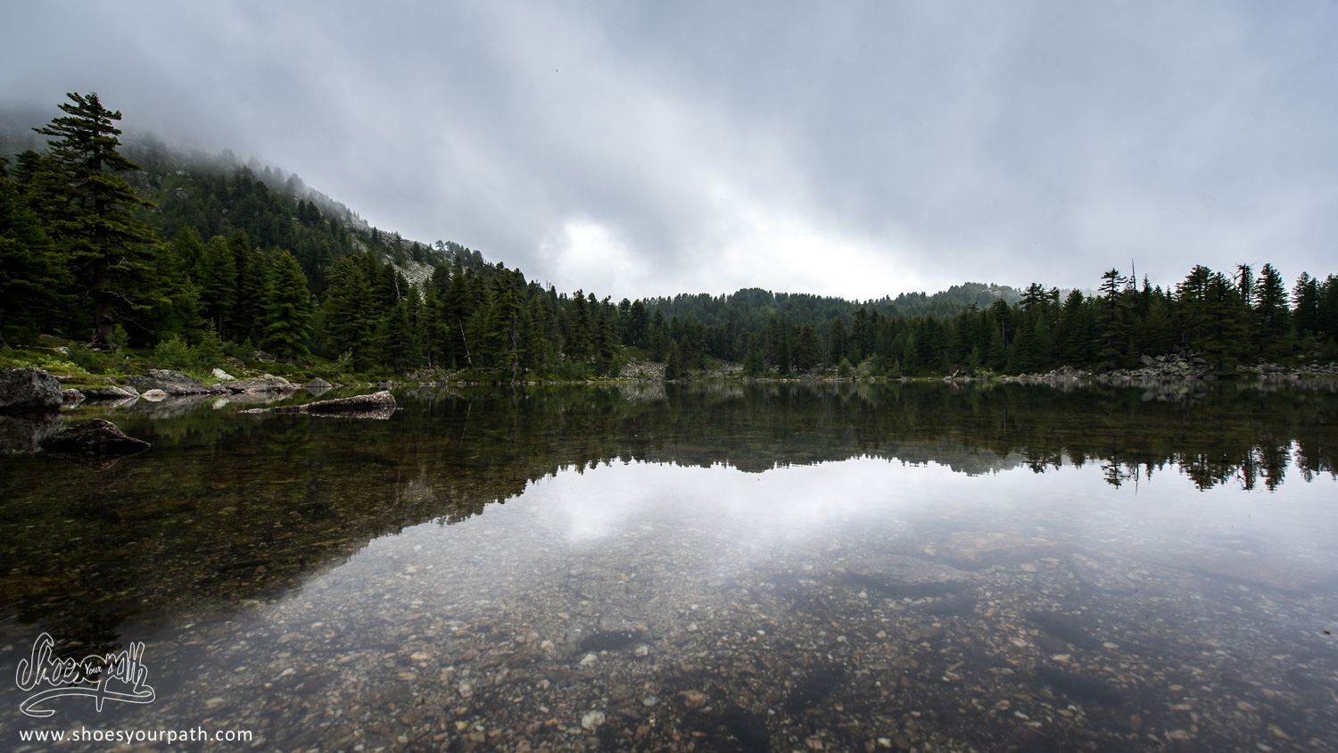 Le lac Hdrisko - Montenegro - Peaks of the Balkans